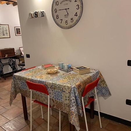 Le Parole Del Gatto Apartment Genoa Luaran gambar